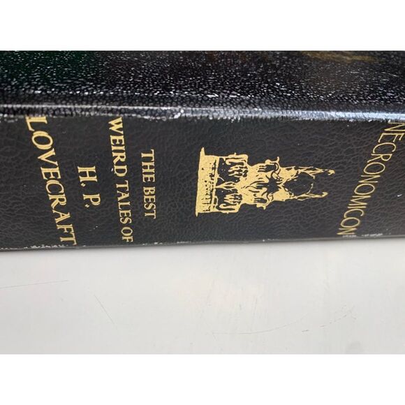 Necronomicon Weird Tales H.P. Lovecraft Commemorative Edition Lightly Used - Picture 4 of 5